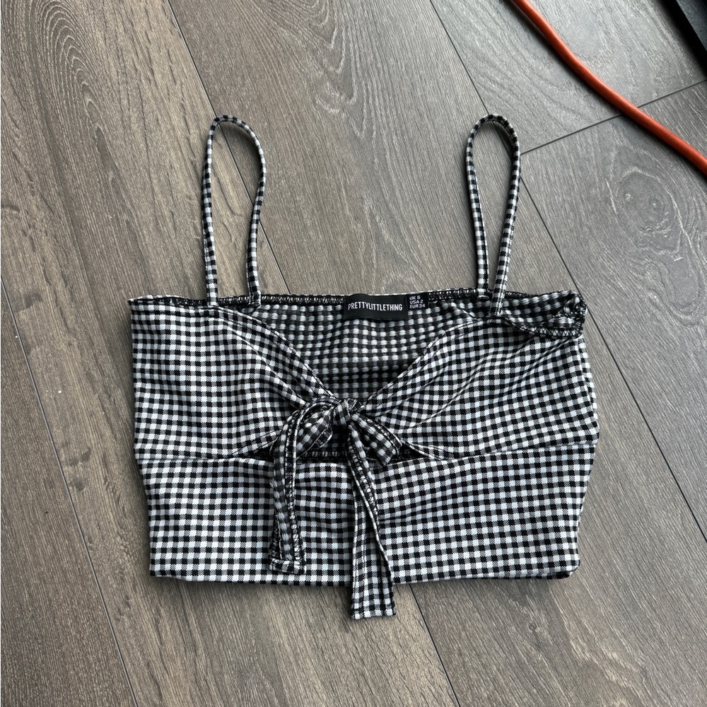 Pretty little thing top